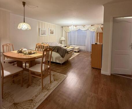 Foto - Großzügige Wohnung mit Balkon & Stellplatz in FL