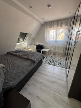 Foto - 2 Zimmer Dachgeschoßwohnung zur Miete in Düsseldorf