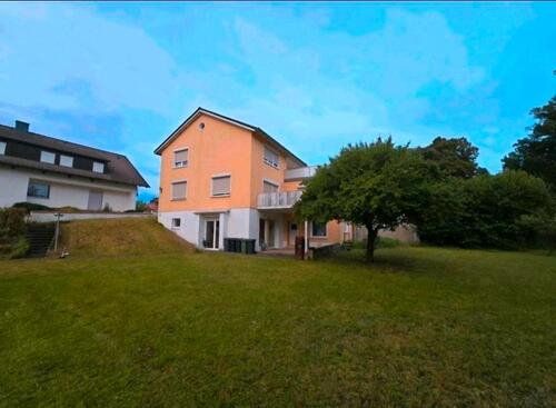 Foto - Sonniges Einfamilienhaus - 1.500,00 EUR Kaltmiete,