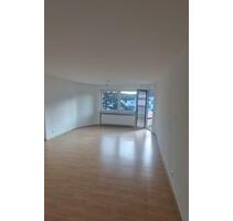 WEITBLICK: Platz für Gemütlichkeit in einer 3 Zimmer Wohnung - Schorndorf