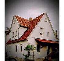 Gemütliches Haus - 490.000,00&nbsp;EUR Kaufpreis, ca.&nbsp; 100,00&nbsp;m&sup2; in Holzgerlingen (PLZ: 71088)