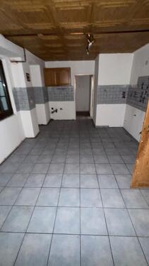 Foto - 4 zkb in Hangard - 1.150,00&nbsp;EUR Kaltmiete, ca.&nbsp; 120,00&nbsp;m&sup2;