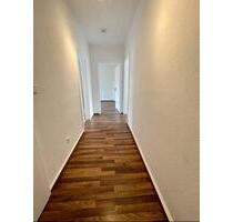 2-Zimmer-Wohnung mit Einbauküche und Balkon - Hannover Ricklingen