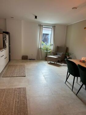 Foto - 3-Zimmer Wohnung zu vermieten - 1.500,00&nbsp;EUR Kaltmiete, ca.&nbsp; 101,00&nbsp;m&sup2;