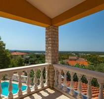 Schönes Ferienhaus nahe Poreč mit Pool für 6 Personen - Frankfurt am Main Oberrad