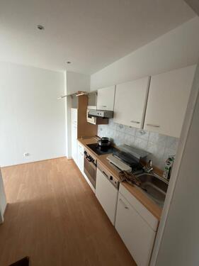 Foto - Sonnendurchflutete und sehr geräumige 1,5-Zimmer-Wohnung