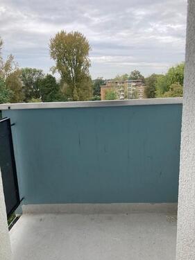 Foto - !!! 16004720135 - Gute Sicht im 1-Zi.-Apartment im 5. OG in Neuss !!!