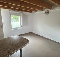 Helle 1-Zimmer-Maisonette-Wohnung in 75217 Birkenfeld – ab sofort