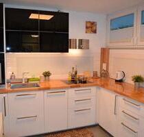 helle möblierte 2,5 Zimmer Wohnung in Erlangen, Bruck nahe S-Bahn