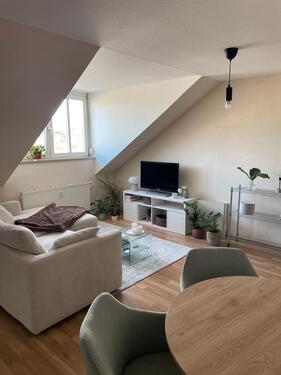 Foto - 1 Zimmer Dachgeschoßwohnung zur Miete in Würzburg