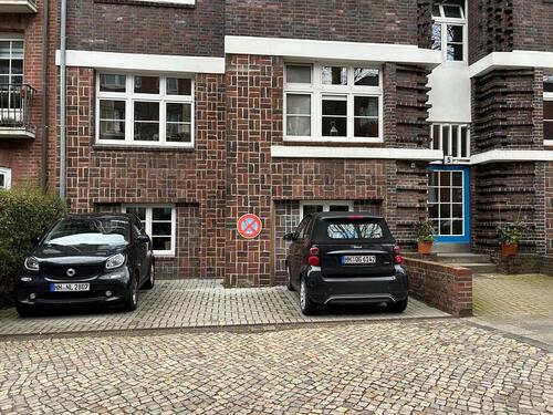 Foto - 2 freie Außenstellplatz - 50,00&nbsp;EUR Miete,