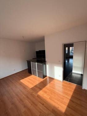 Foto - 3,5 Zimmer Wohnung Innenstadt - 700,00&nbsp;EUR Kaltmiete, ca.&nbsp; 83,00&nbsp;m&sup2;