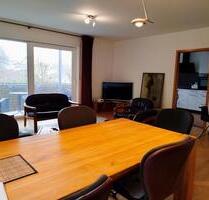 Saarlouis-Beaumarais: Komfortable 3-Zimmerwohnung mit Küche, Bad, Abstellraum, Balkon und Stellplatz