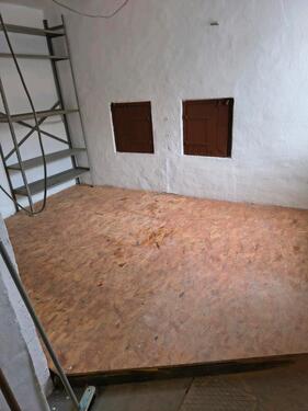 Foto - Lagerfläche zu vermieten - 100,00&nbsp;EUR Kaltmiete, ca.&nbsp; 15,00&nbsp;m&sup2;