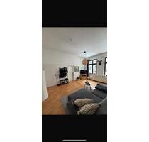 Schöne helle und zentrale 2 Zimmer Wohnung - Leipzig Mitte