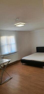 Foto - 1 Zimmer zu vermieten - 400,00 EUR Kaltmiete,