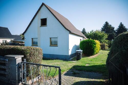 Foto - Charmantes Einfamilienhaus & großes Grundstück - provisionsfrei!