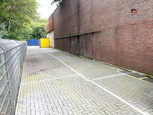 Foto - Stellplatz Wohnmobil Wohnwagen zu vermieten in Düsseldorf-Benrath