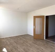 FRISCH SANIERTE 2-RAUM-UMBAUWOHNUNG MIT ABSTELLRAUM:) - Zwickau Neuplanitz