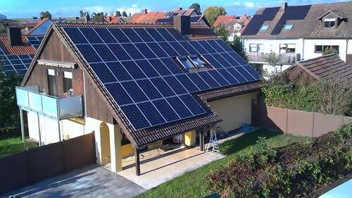 Foto - Von Privat: Familienfreundliches EFH mit 2 Wohneinheiten, PV-Anl