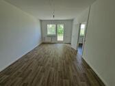 Foto - Fitness statt Fahrstuhl - ab 01.03. ruft diese familienfreundliche 3-Zimmer-Wohnung mit Balkon!
