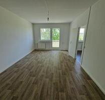 Fitness statt Fahrstuhl - ab 01.03. ruft diese familienfreundliche 3-Zimmer-Wohnung mit Balkon! - Brandenburg an der Havel Görden