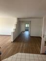 Foto - Frisch renovierte 3,5-Zimmer-Wohnung mit großer Wohnküche & EBK