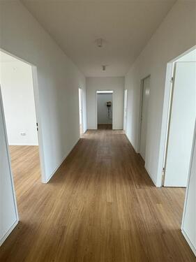 Foto - Moderne, zentral gelegene Büros im ehemaligen Universa-Gebäude!