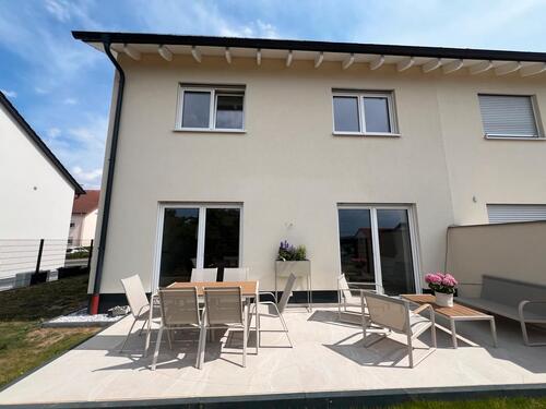 Foto - Modern, Hochwertig, Energieeffizient - IHR neues Zuhause