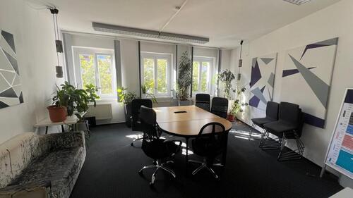 Foto - ✨Vollkommen möbliertes Büro mit Küche zu vermieten✨