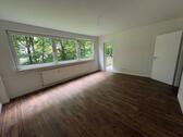 Foto - Lichtdurchflutete 3-Zimmer-Wohnung mit BALKON und EINBAUKÜCHE