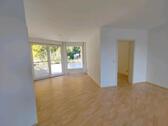 Foto - Karlsbad - Wohnen im Grünen - 4-Zimmer-Wohnung