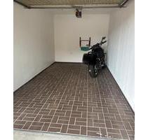 Biete Motorrad Stellplatz - 50,00 EUR Miete, in Leer (Ostfriesland) (PLZ: 26789)