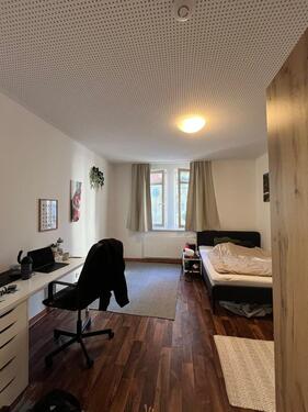 Foto - Vielseitige 5-Zimmer-Wohnung in zentraler Lage von Ludwigsburg