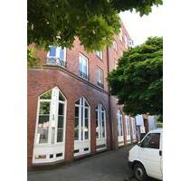 2-Zimmer-Dachgeschosswohnung zur Miete in Hamburg-Altstadt - Wentzel Dr.
