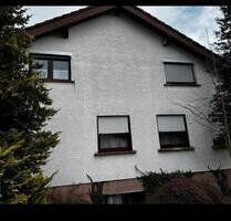 Zweifamilienhaus Bad Nauheim mit großem Keller Doppelgarage - Ranstadt