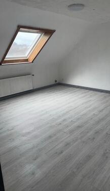 Foto - 4-Zimmer-Küche-Bad-Wohnung im Dachgeschoss