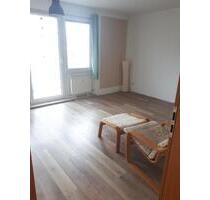 1-Raum-Wohnung Untermhaus am Küchengarten mit EBK, Balkon, Aufzug - Gera Debschwitz