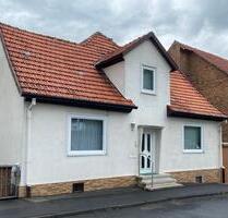 Einfamilienhaus mit großem Grundstück, Garage und Vollkeller - Trendelburg