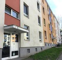 Charmante 3-Raum-Wohnung mit Balkon zur Hofseite! - Essen Stadtbezirk VII
