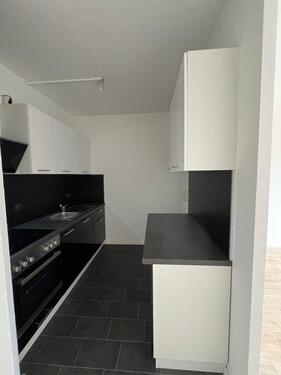 Foto - MODERN WOHNEN - 3 Zimmer-Wohnung mit EBK, Bad & Balkon