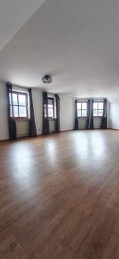 Foto - Helle Wohnung zu vermieten - 988,00&nbsp;EUR Kaltmiete, ca.&nbsp; 82,00&nbsp;m&sup2;