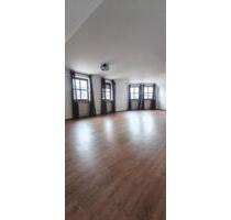 Helle Wohnung zu vermieten - 988,00&nbsp;EUR Kaltmiete, ca.&nbsp; 82,00&nbsp;m&sup2; in Ebermannstadt (PLZ: 91320)