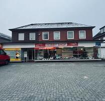 Ladenfläche in Leer-Loga - 1.300,00&nbsp;EUR Kaltmiete, ca.&nbsp; 213,00&nbsp;m&sup2; in Leer (Ostfriesland) (PLZ: 26789)