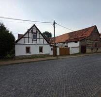 Zweiseitenhof mit Entwicklungspotenzial - Bad Bibra