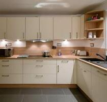 Schöne, helle 3-Zimmer-Wohnung - 780,00 EUR Kaltmiete, in Wäschenbeuren (PLZ: 73116)