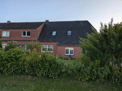 Foto - 8 Zimmer Doppelhaushälfte in Jördenstorf