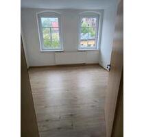 3 Raum Wohnung in Roßwein - 385,00 EUR Kaltmiete, in Nossen (PLZ: 01683)
