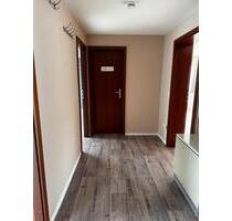 Helle 3-Zimmer-Dachgeschosswohnung mit Einbauküche in Götzingen - Buchen (Odenwald)
