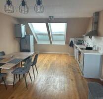 Sonnige 2-Zimmer-Dachgeschoß-Wohnung in KFNeugablonz zu vermieten - Kaufbeuren